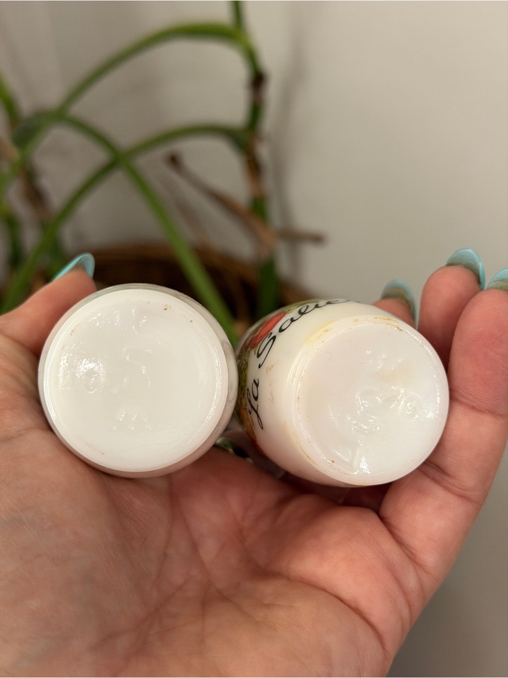 Vintage Gemco Spice of Life Salt & Pepper Shakers La Saliere Le Poivrier - Picture 3 of 5